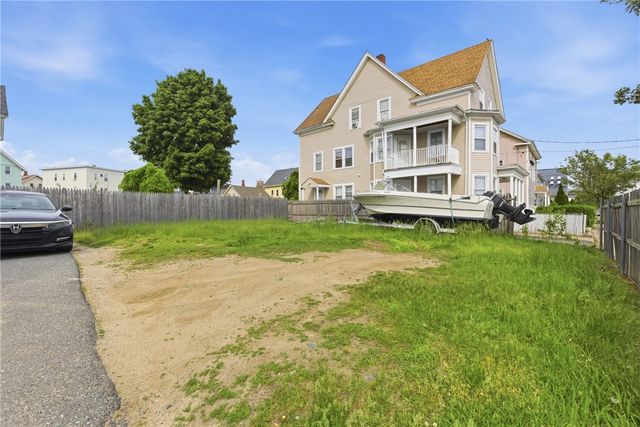 46 Lilac Street, Pawtucket, RI 02860