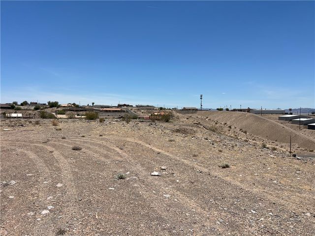 1808 Nancy Court, Bullhead City, AZ 86442