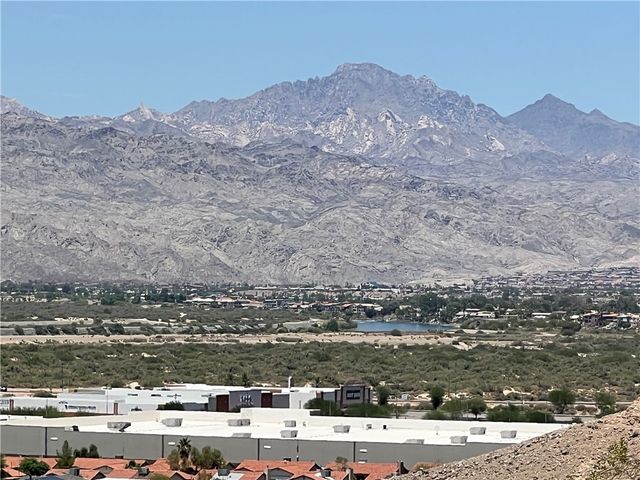 1808 Nancy Court, Bullhead City, AZ 86442