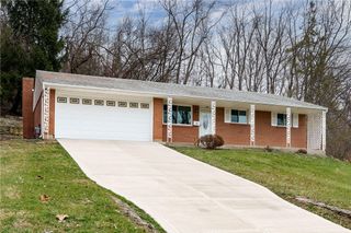 226 Belair Circle, Bellbrook, OH 45305