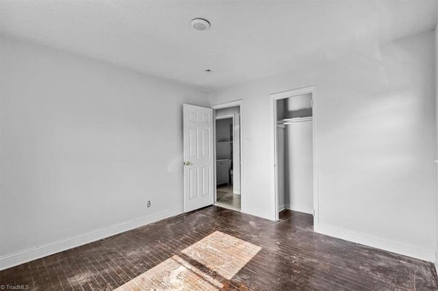 1724 Glenwood Avenue, Greensboro, NC 27403