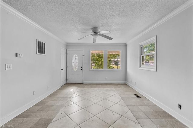 1724 Glenwood Avenue, Greensboro, NC 27403