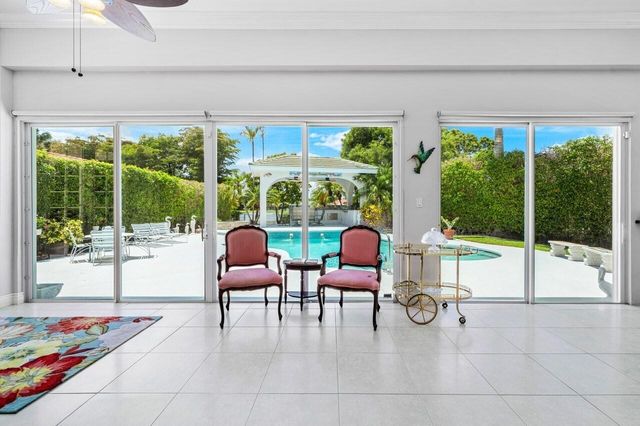 6990 Cypress Cove Circle, Jupiter, FL 33458