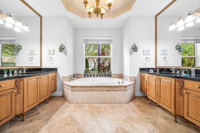6990 Cypress Cove Circle, Jupiter, FL 33458