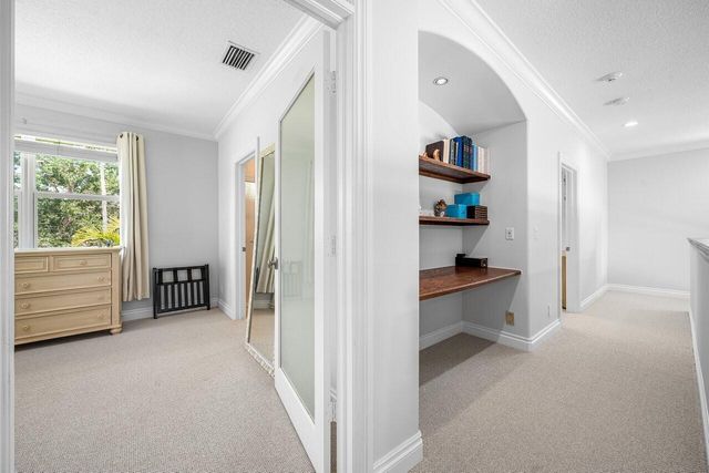 6990 Cypress Cove Circle, Jupiter, FL 33458