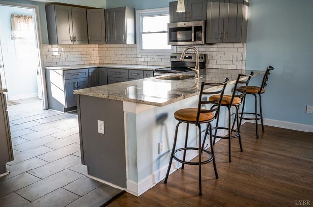 3428 Richmond St., Lynchburg, VA 24501