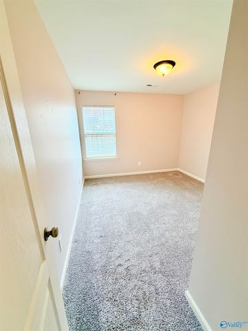 14350 Royal St George, Athens, AL 35613