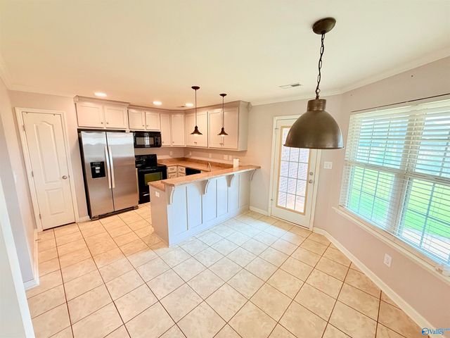 14350 Royal St George, Athens, AL 35613