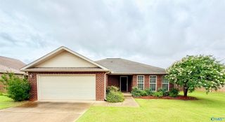 14350 Royal St George, Athens, AL 35613