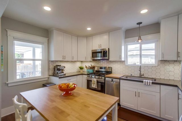 3354 56 30th Street, San Diego, CA 92104