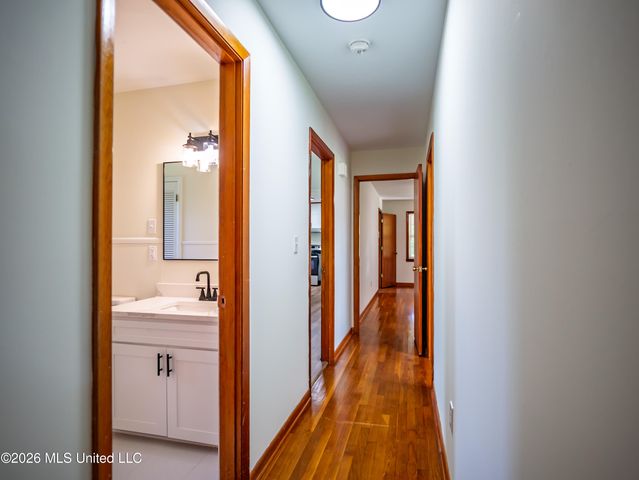 81 Wells Street, Courtland, MS 38620