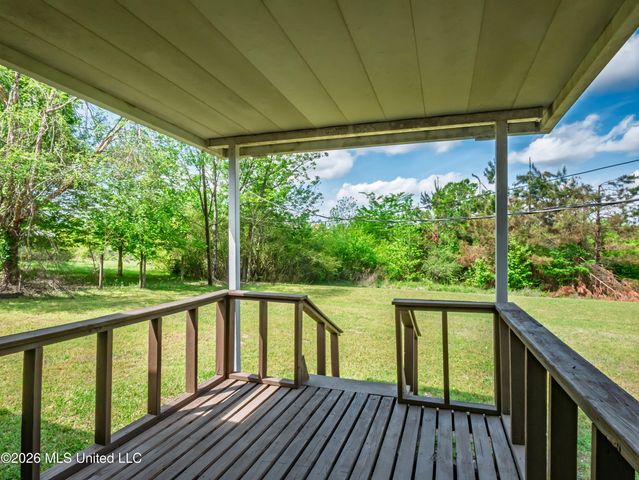 81 Wells Street, Courtland, MS 38620