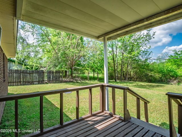 81 Wells Street, Courtland, MS 38620