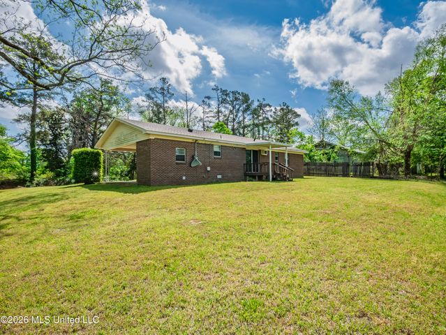 81 Wells Street, Courtland, MS 38620
