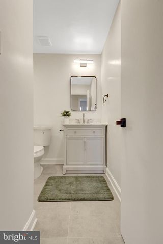 104 W AMHURST PL, Sterling, VA 20164