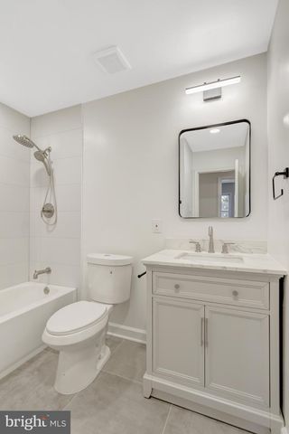 104 W AMHURST PL, Sterling, VA 20164