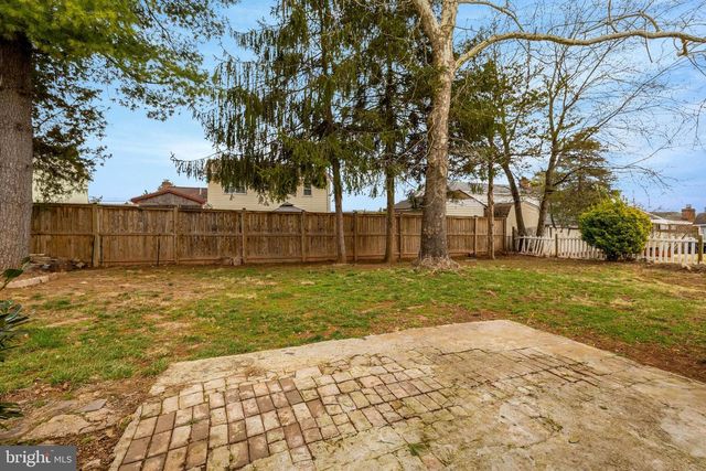 104 W AMHURST PL, Sterling, VA 20164