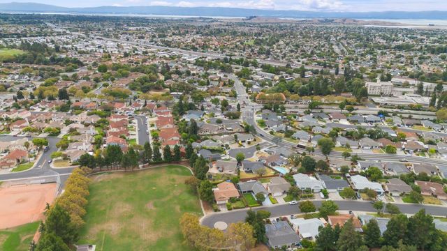 2424 Douglas Street, Union City, CA 94587