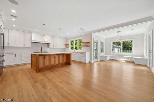 391 Woodland Rd, Madison Boro, NJ 07940