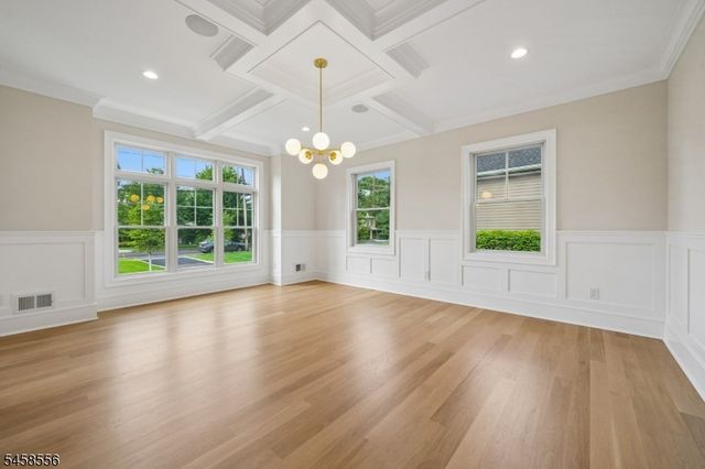 391 Woodland Rd, Madison Boro, NJ 07940
