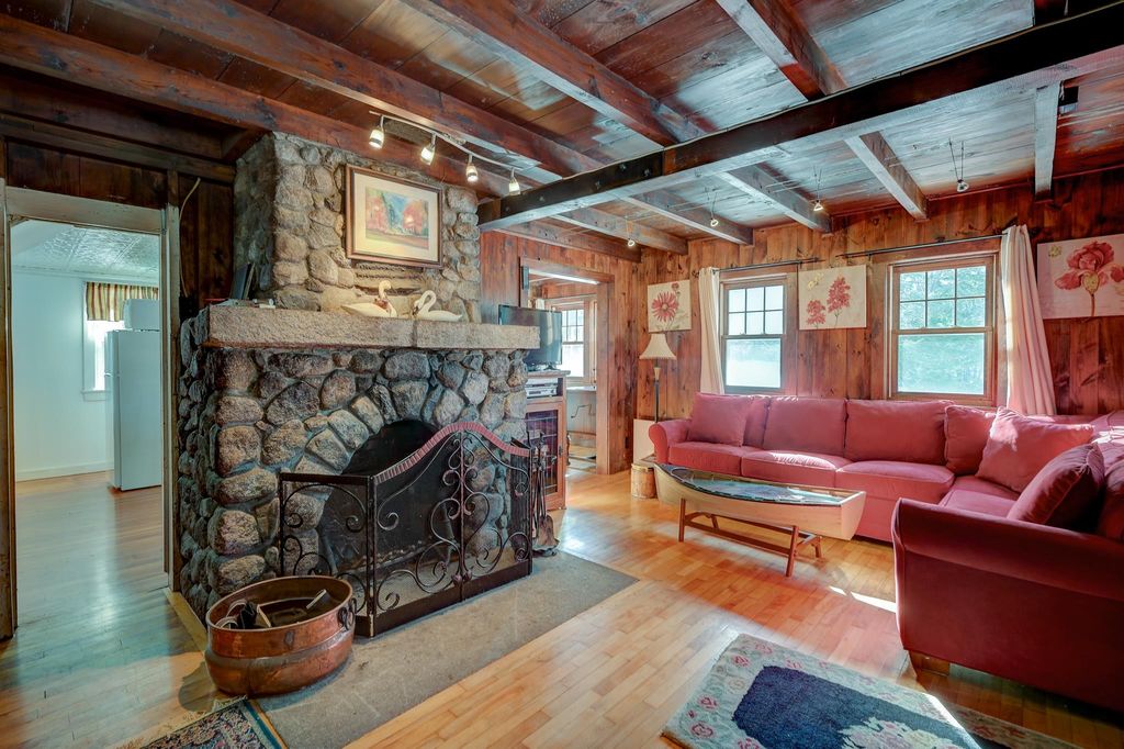 55 East Madison Road, Madison, NH 03849