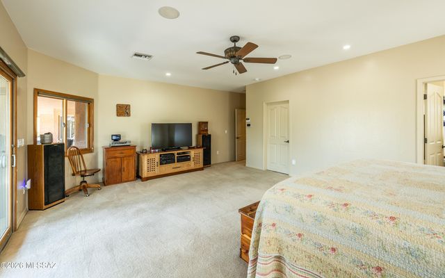 241 N Slate Drive, Vail, AZ 85641