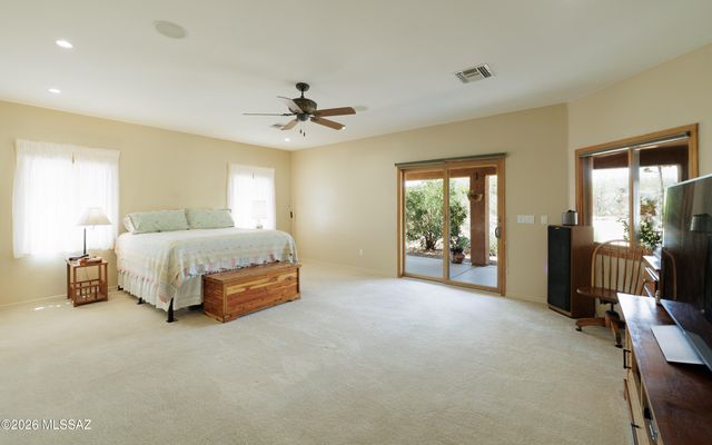 241 N Slate Drive, Vail, AZ 85641