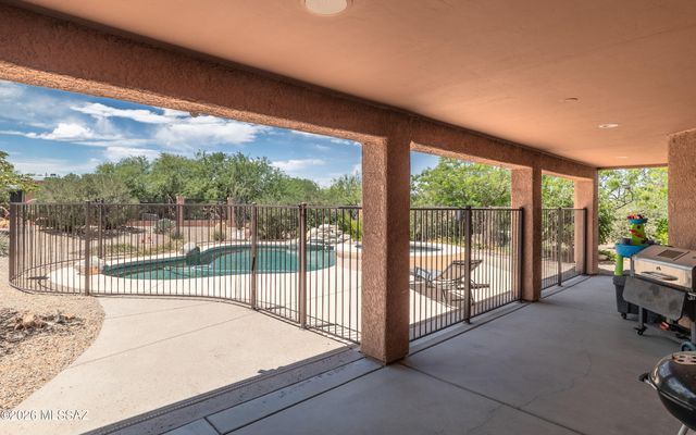 241 N Slate Drive, Vail, AZ 85641