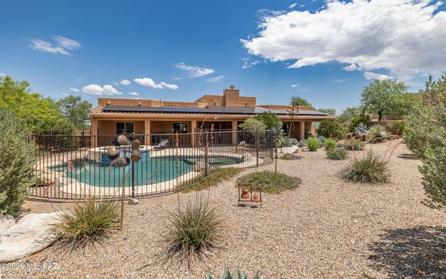 241 N Slate Drive, Vail, AZ 85641