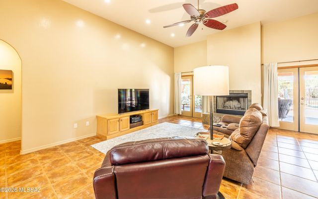 241 N Slate Drive, Vail, AZ 85641
