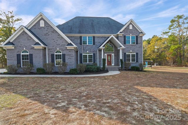 1556 Diggs Road, Wadesboro, NC 28170