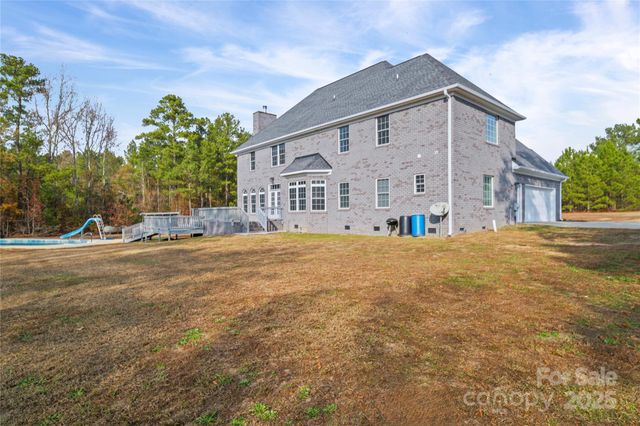 1556 Diggs Road, Wadesboro, NC 28170