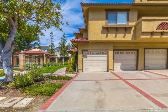 25261 Tanoak, Lake Forest, CA 92630