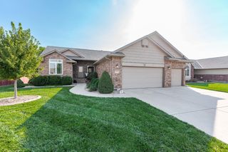 8513 W Candlewood Ct, Wichita, KS 67205