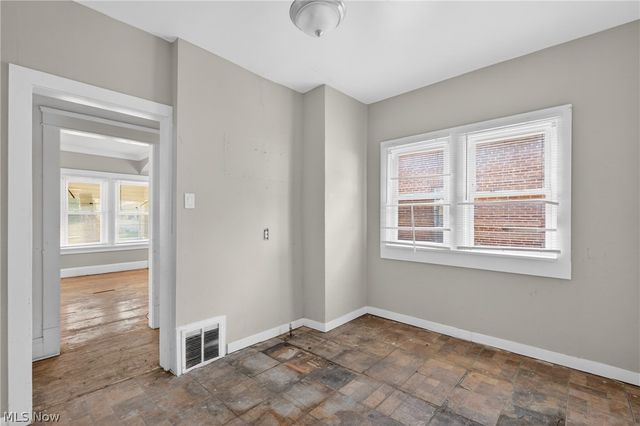 13810 Bartlett Avenue, Cleveland, OH 44120