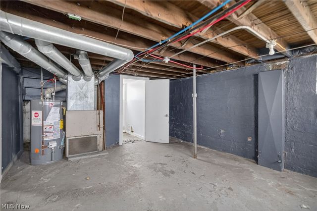 13810 Bartlett Avenue, Cleveland, OH 44120