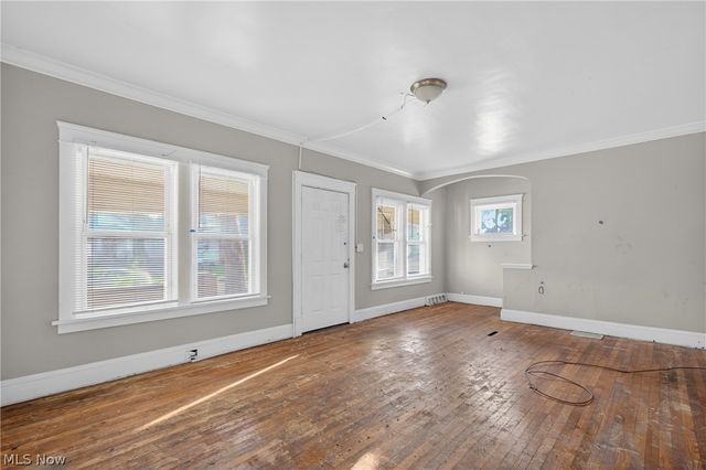 13810 Bartlett Avenue, Cleveland, OH 44120