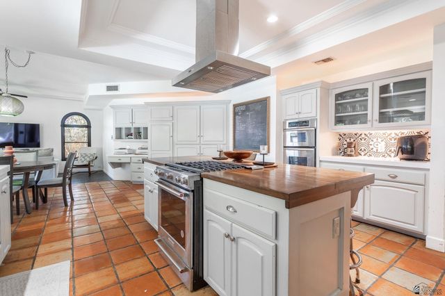 3208 S Palomino Way, Yuma, AZ 85364