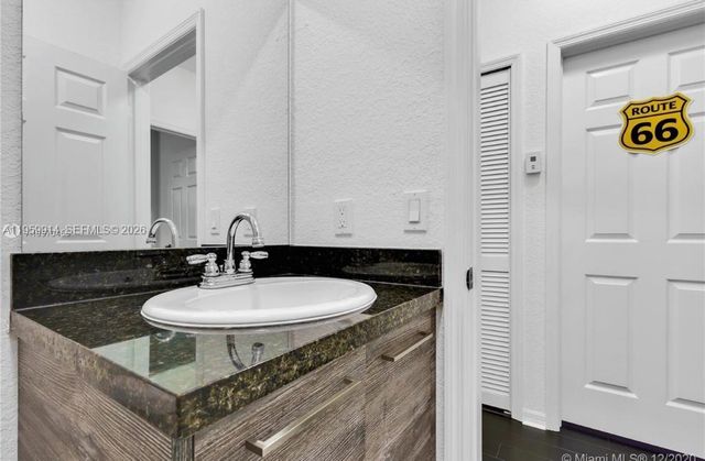 4411 SW 163rd Psge 4411, Miami, FL 33185