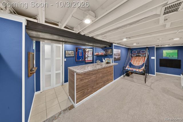 3376 S Commerce Road, Commerce Twp, MI 48390