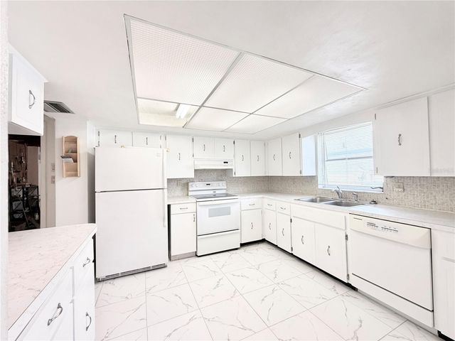 7016 CUTTY SARK DRIVE, Port Richey, FL 34668