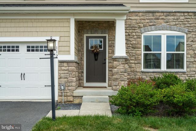 112 FRINGETREE CT, Lake Frederick, VA 22630