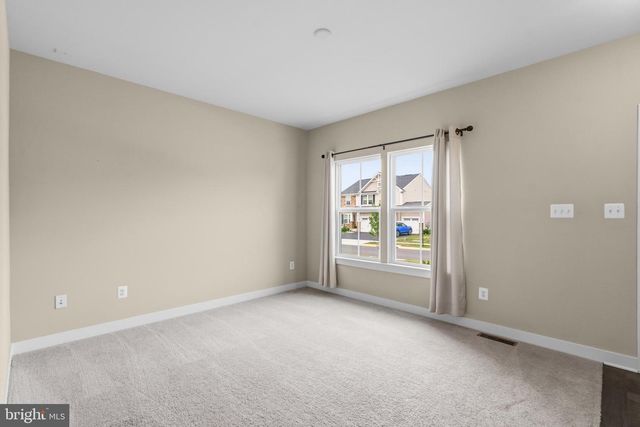 112 FRINGETREE CT, Lake Frederick, VA 22630