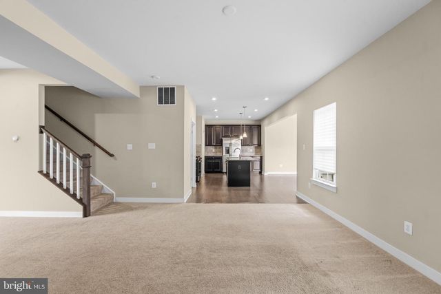112 FRINGETREE CT, Lake Frederick, VA 22630