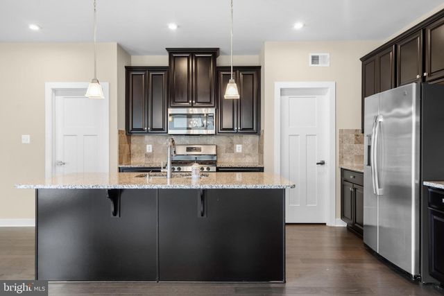 112 FRINGETREE CT, Lake Frederick, VA 22630