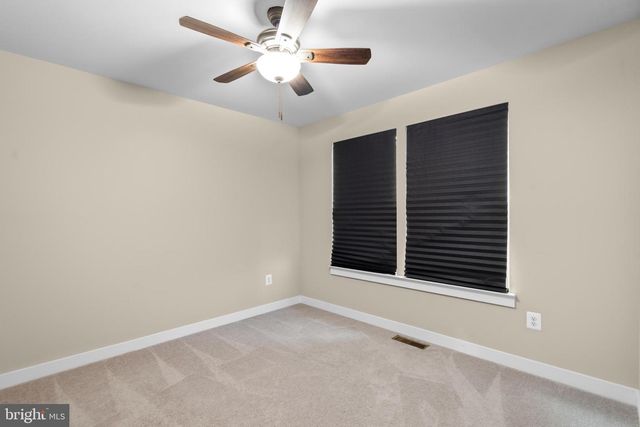 112 FRINGETREE CT, Lake Frederick, VA 22630