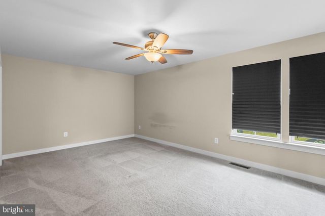 112 FRINGETREE CT, Lake Frederick, VA 22630