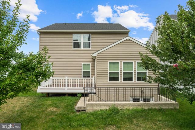 112 FRINGETREE CT, Lake Frederick, VA 22630