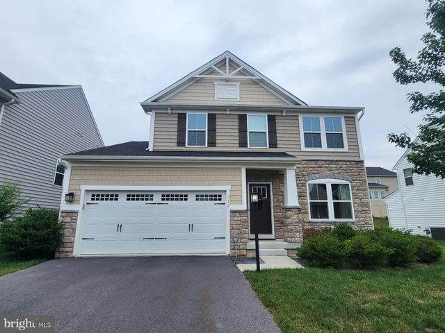 112 FRINGETREE CT, Lake Frederick, VA 22630