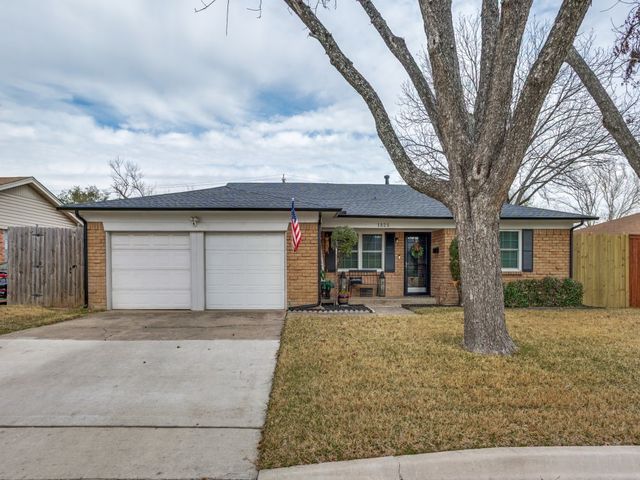 1325 Mayfield Avenue, Garland, TX 75041